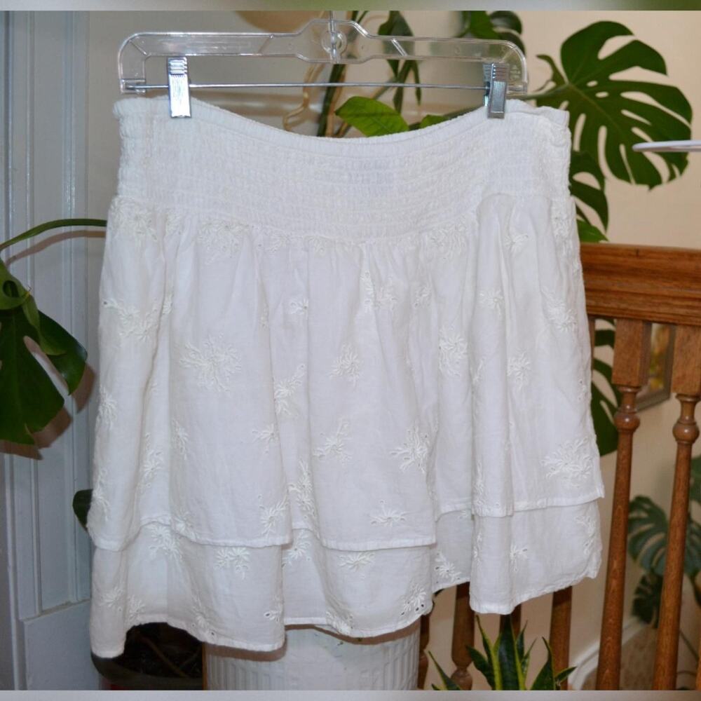 Express White Tiered Eyelet Coquette Mini Summer Skirt
